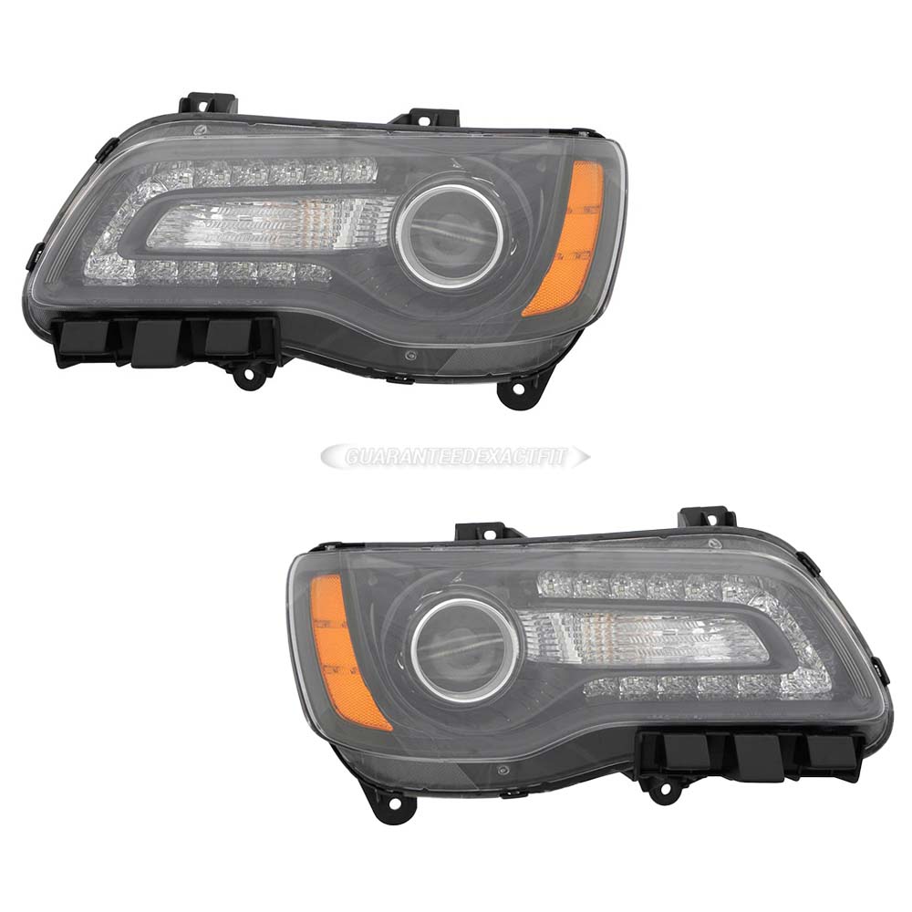 2012 Chrysler 300 Headlight Assembly Pair