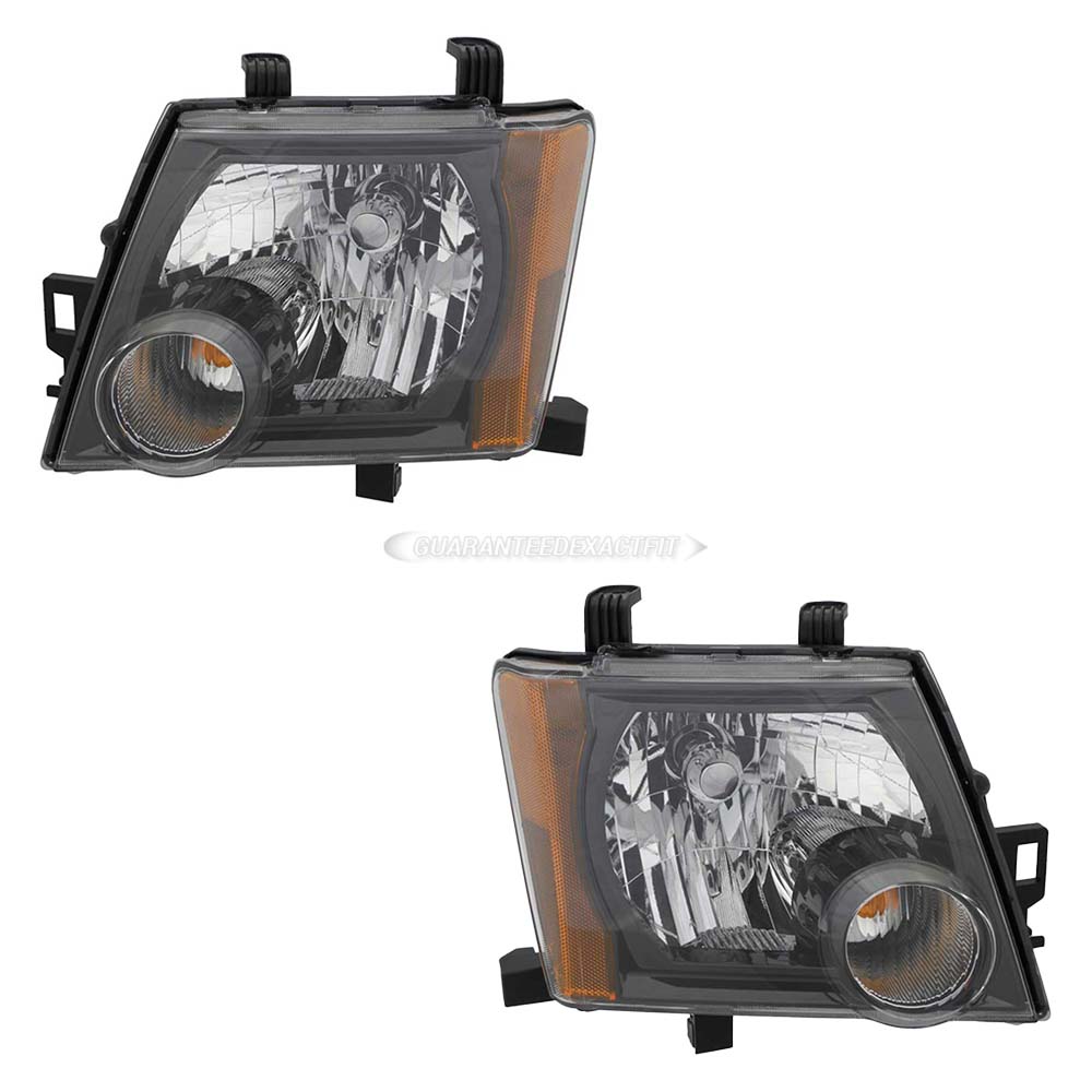 2014 Nissan Xterra Headlight Assembly Pair