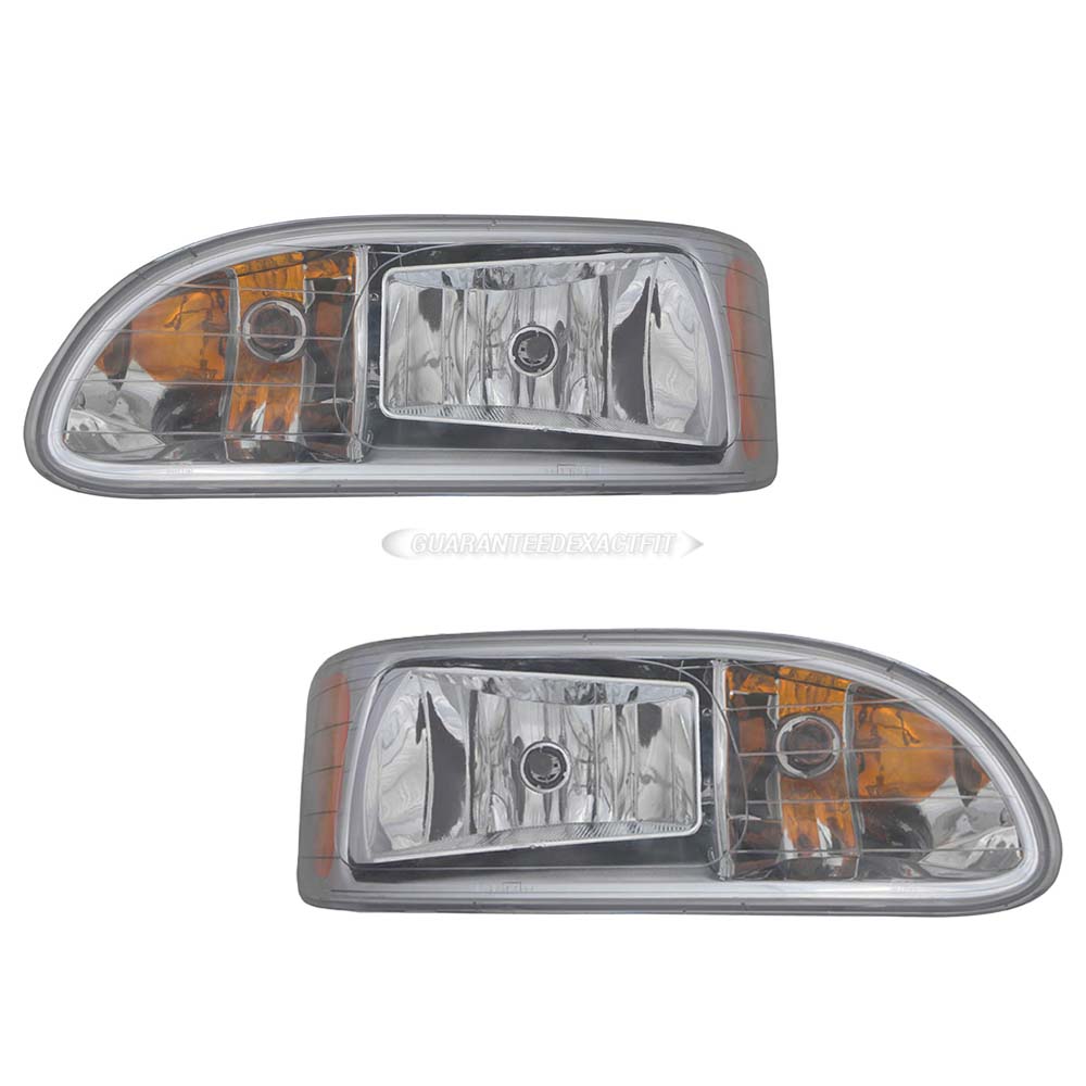 2004 Peterbilt 387 Headlight Assembly Pair