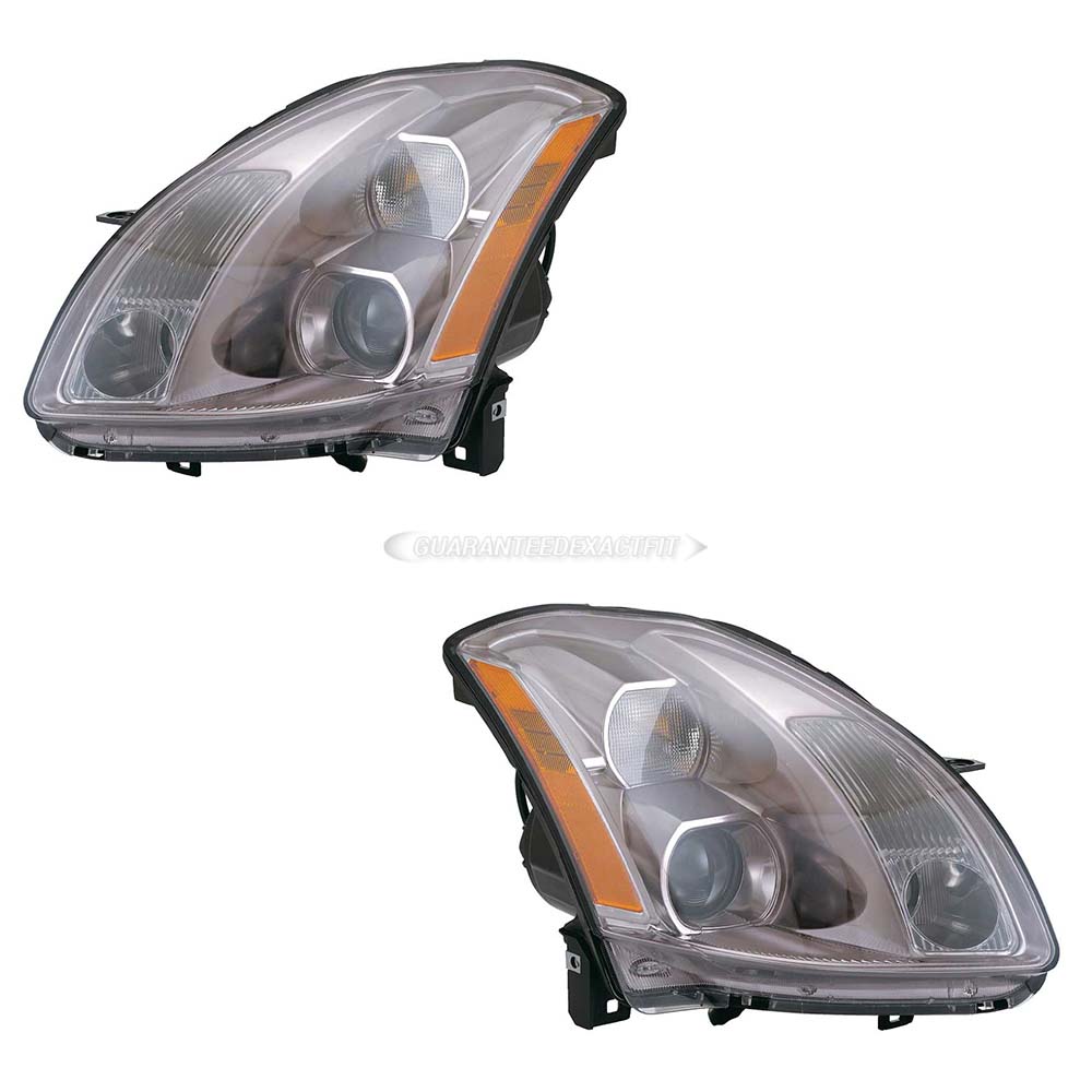 2004 Nissan Maxima Headlight Assembly Pair