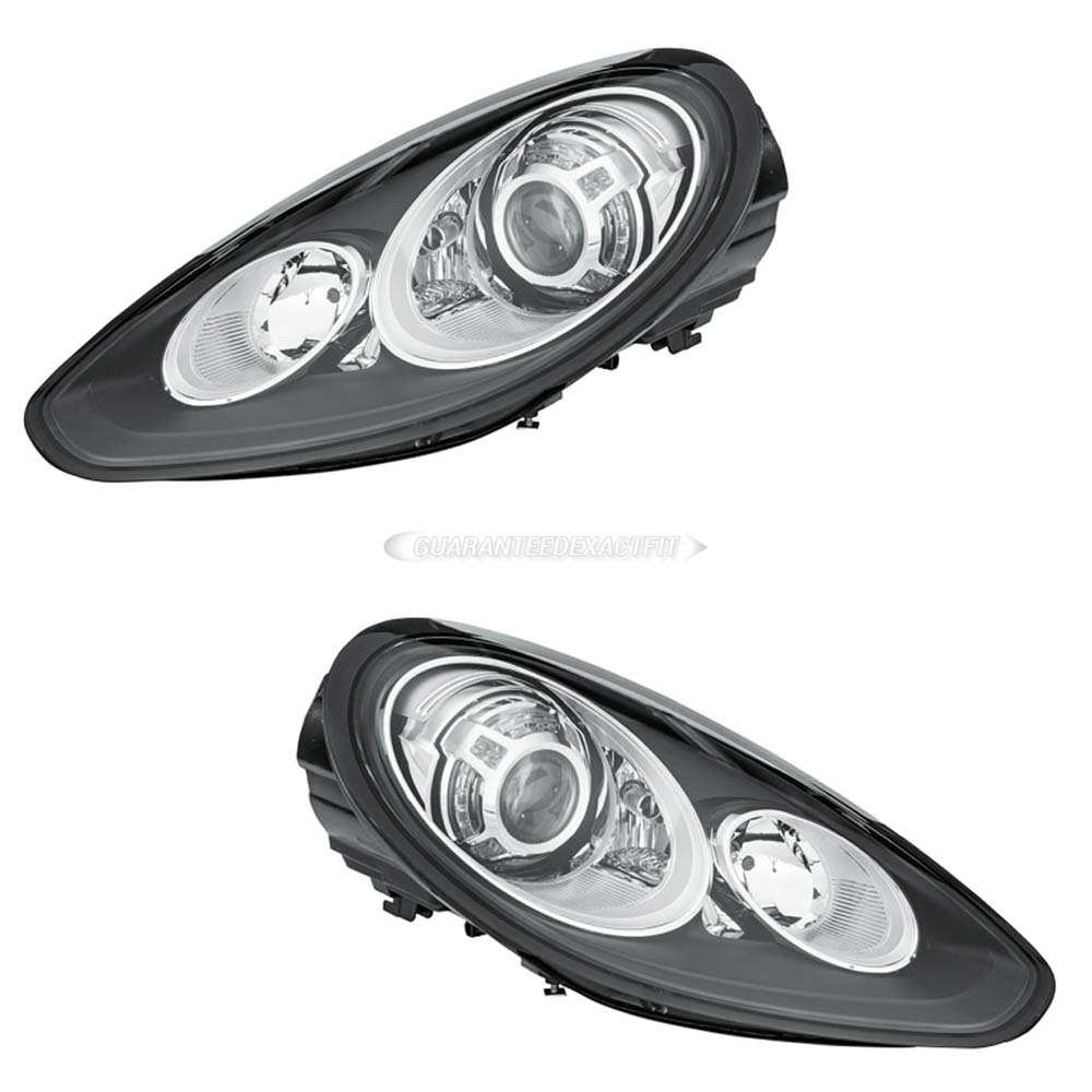2015 Porsche Panamera Headlight Assembly Pair