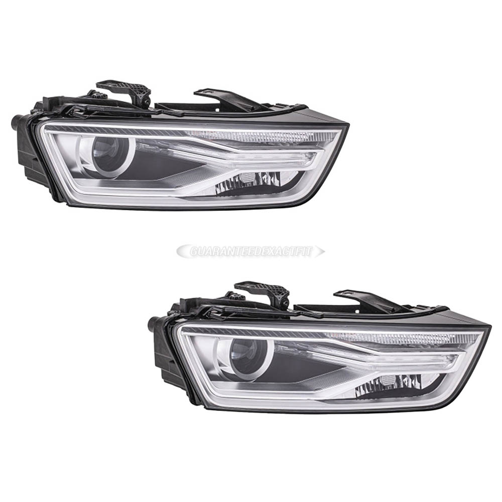 2017 Audi Q3 Headlight Assembly Pair