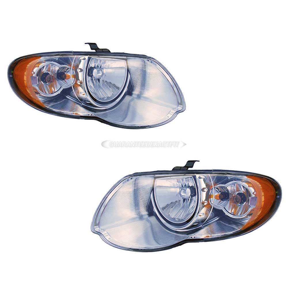 2007 Chrysler Town and Country Headlight Assembly Pair