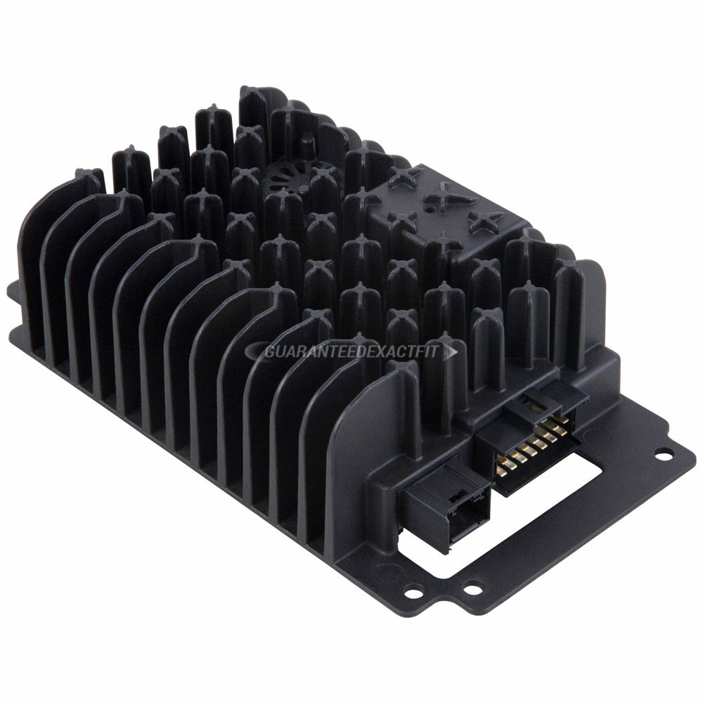 Mercedes Benz CLK320 Amplifier