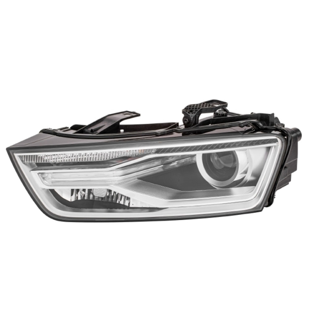 2017 Audi Q3 Headlight Assembly Pair