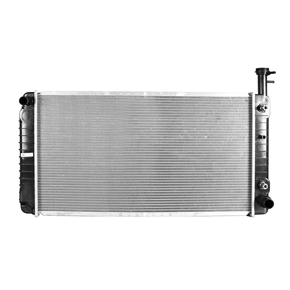 2004 Chevrolet Express 2500 Radiator