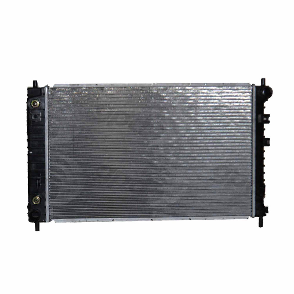 2004 Saturn Vue Radiator