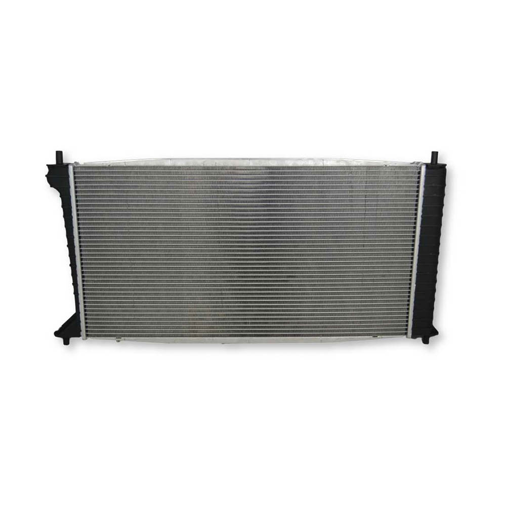 2005 Ford Expedition Radiator