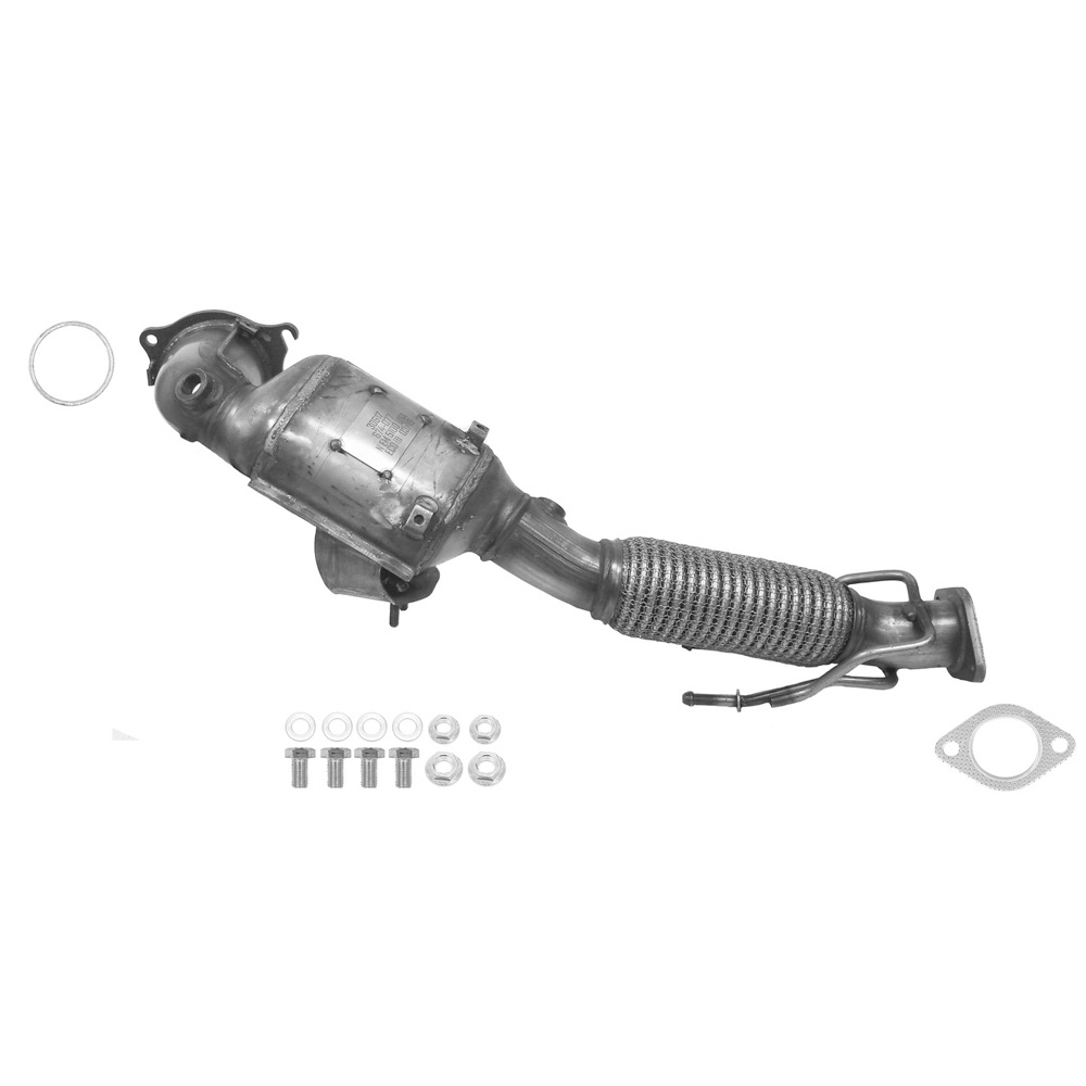 2014 Ford Fusion Catalytic Converter w/ Exhaust Manifold