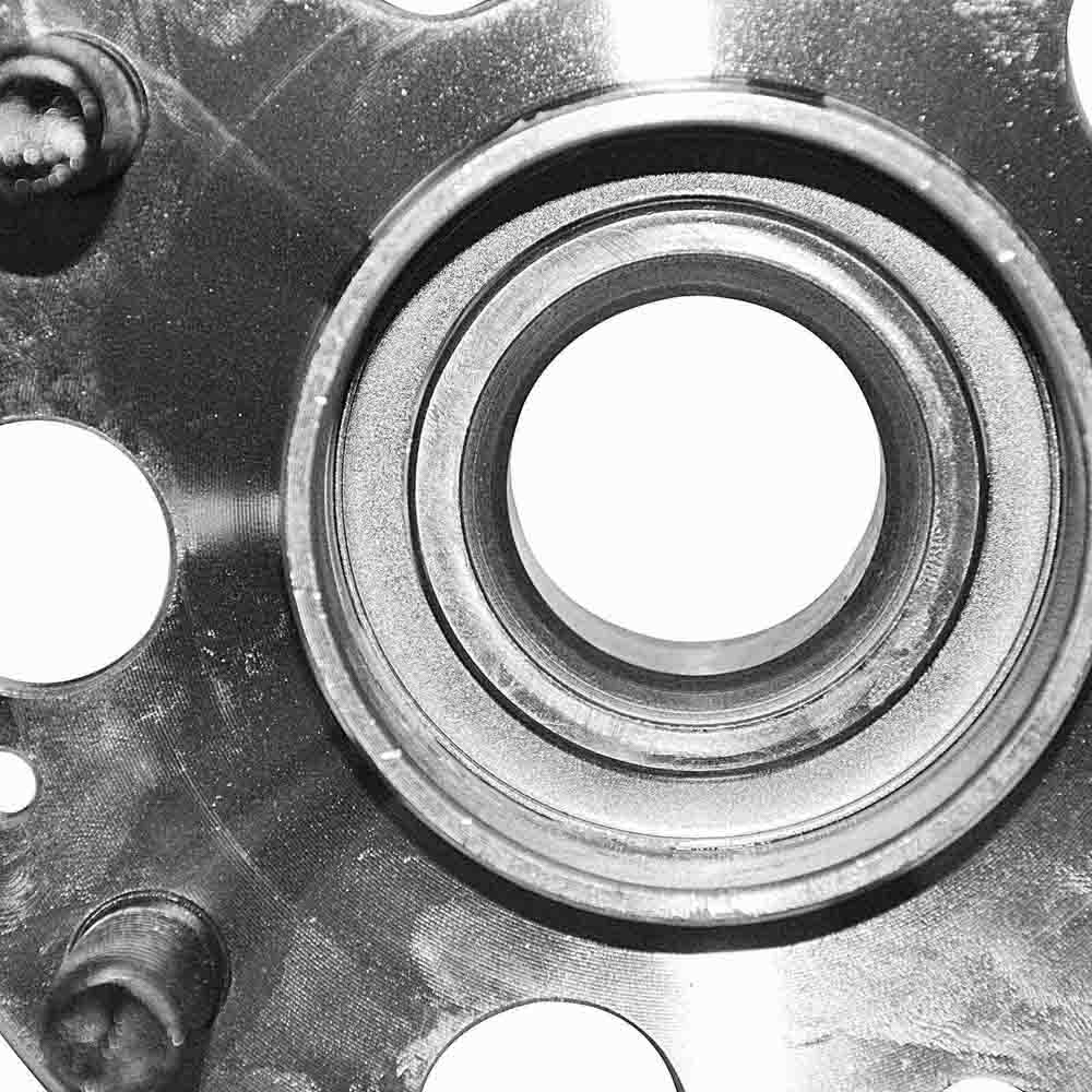 2000 Acura Integra Wheel Hub Assembly