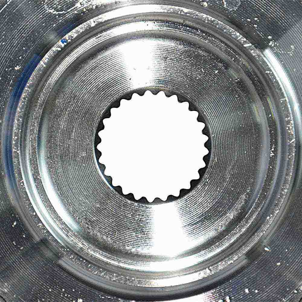 2004 Hyundai Elantra Wheel Hub
