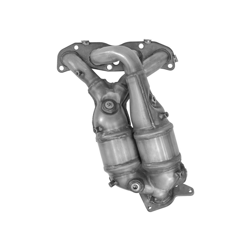 2011 Nissan Sentra Catalytic Converter w/ Exhaust Manifold