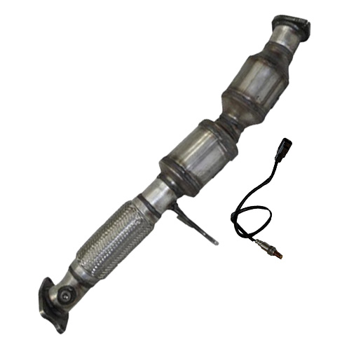 2007 Volvo V50 Catalytic Converter EPA Approved and o2 Sensor