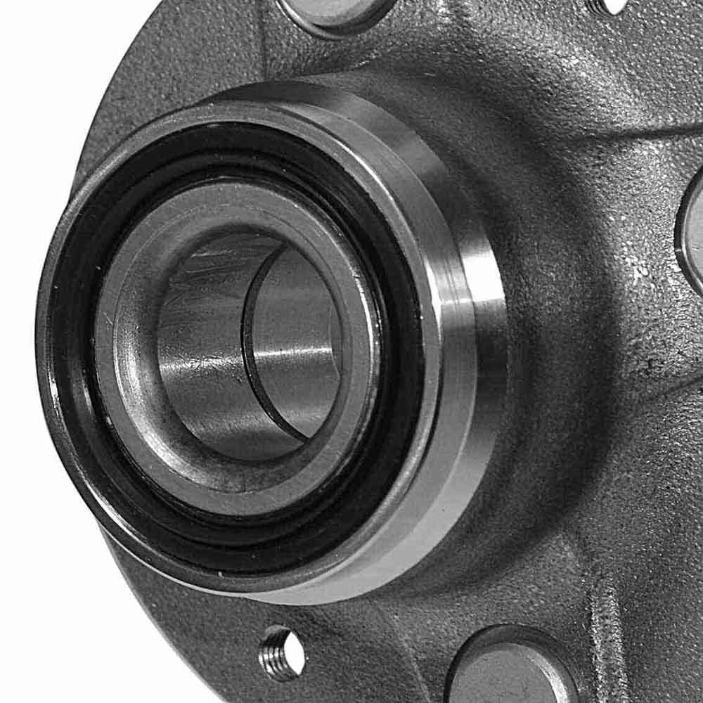 2000 Mazda Miata Wheel Hub Assembly
