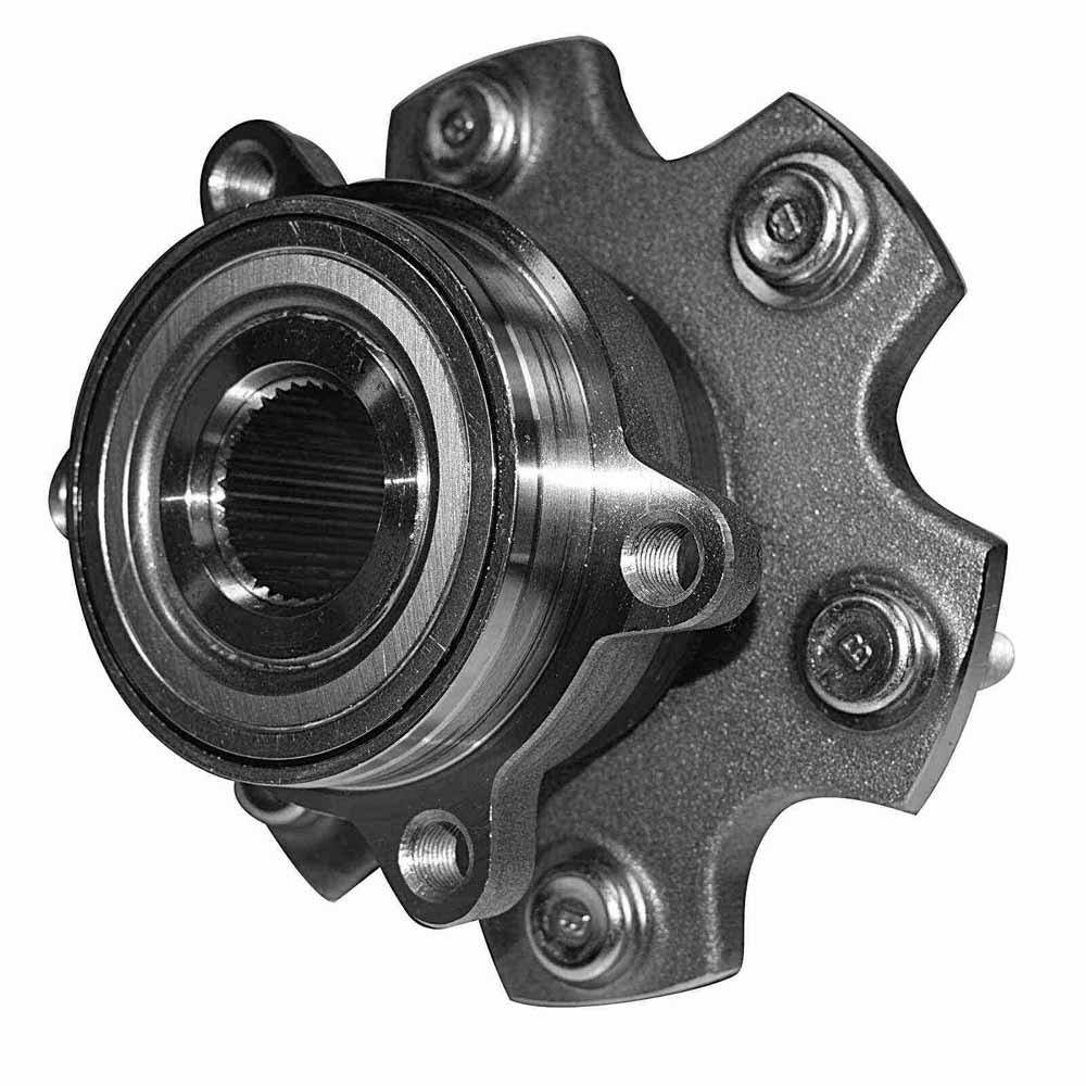 2004 Mitsubishi Montero Wheel Hub Assembly