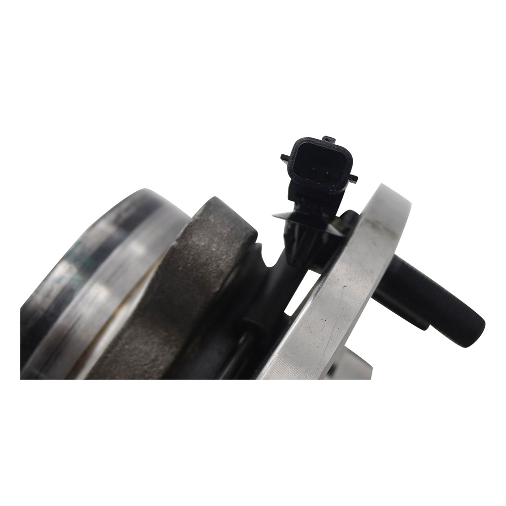 2017 Nissan Titan Wheel Hub Assembly