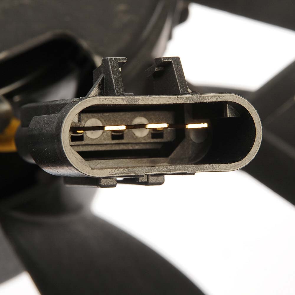 2003 Saturn Ion Cooling Fan Assembly