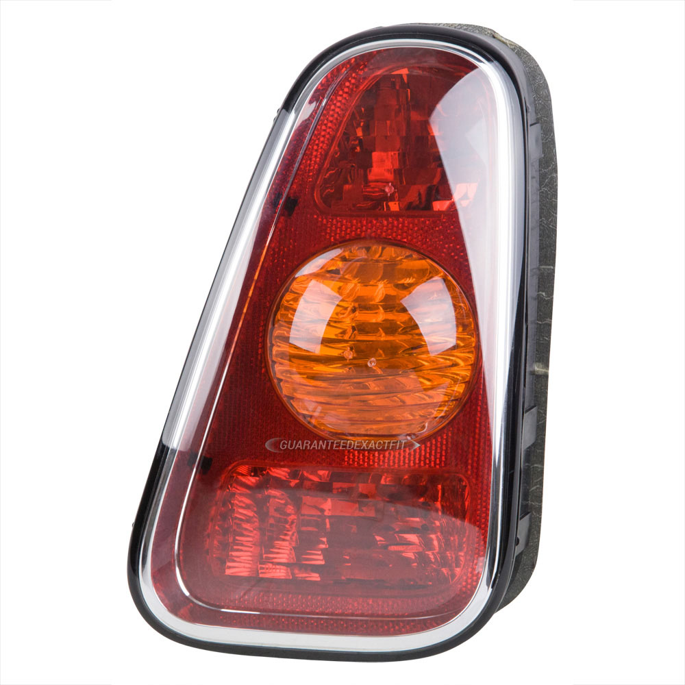 2004 Mini Cooper Tail Light Assembly Right side To Production Date 06