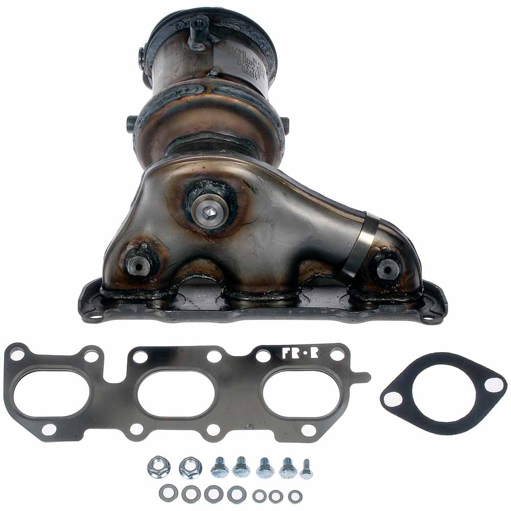 2012 Kia Sorento Catalytic Converter w/ Exhaust Manifold