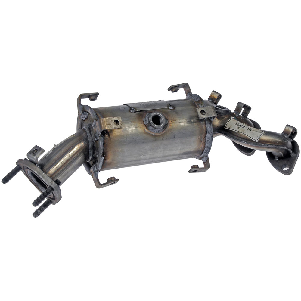 2004 Suzuki Verona Catalytic Converter w/ Exhaust Manifold