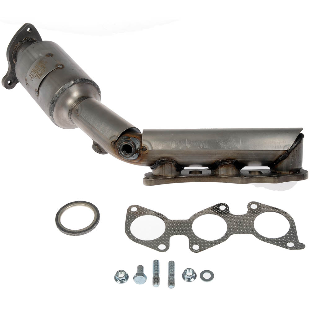 2011 Toyota Tacoma Catalytic Converter w/ Exhaust Manifold