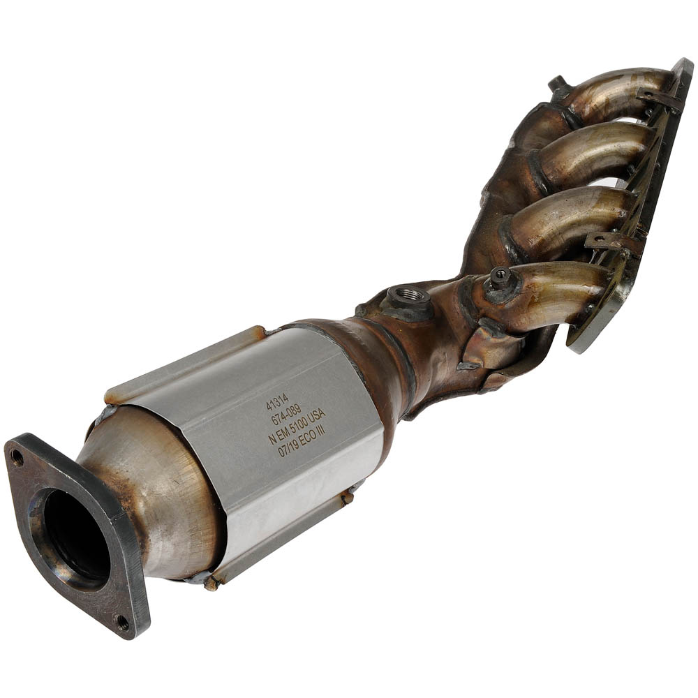 2017 Nissan Titan Catalytic Converter w/ Exhaust Manifold