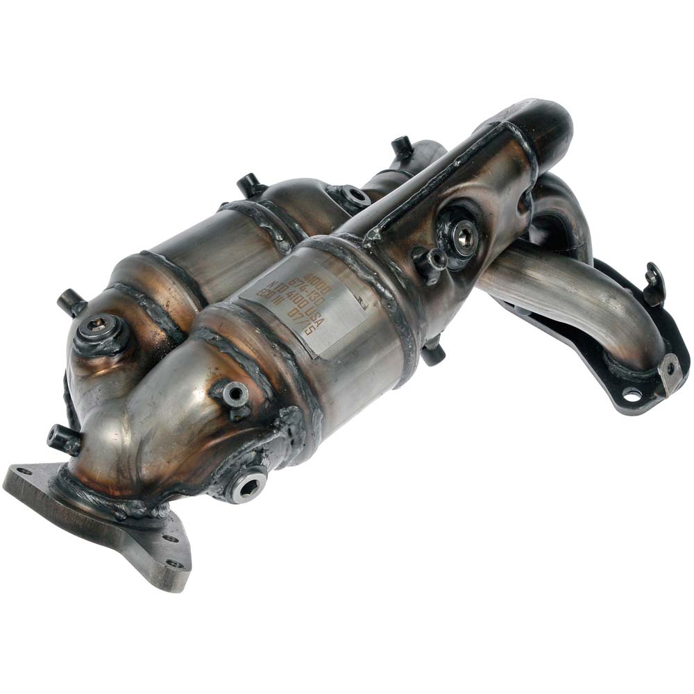 2012 Nissan Sentra Catalytic Converter w/ Exhaust Manifold