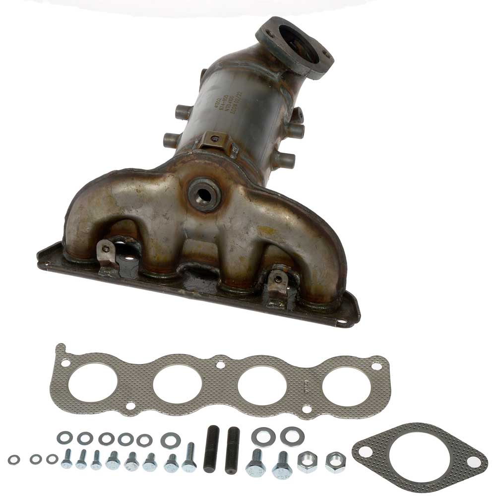 2014 Kia Forte Catalytic Converter w/ Exhaust Manifold