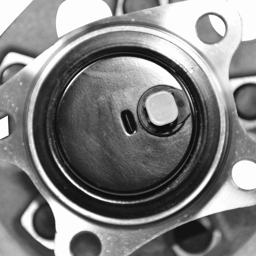 2012 Toyota Highlander Wheel Hub Assembly