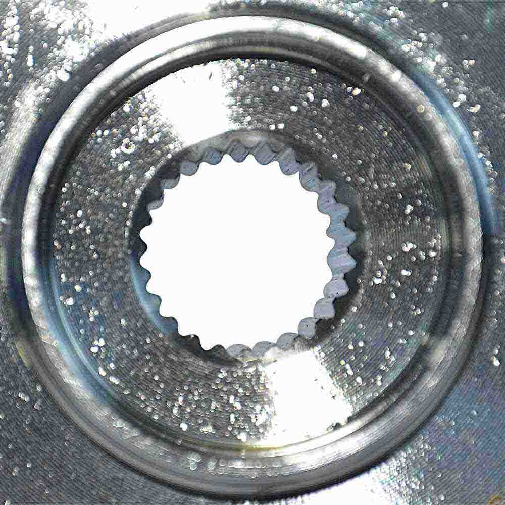2002 Kia Rio Wheel Hub