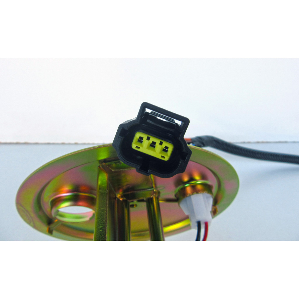 2001 Ford Expedition Fuel Pump Assembly 5.4L Engine 2WD Models with