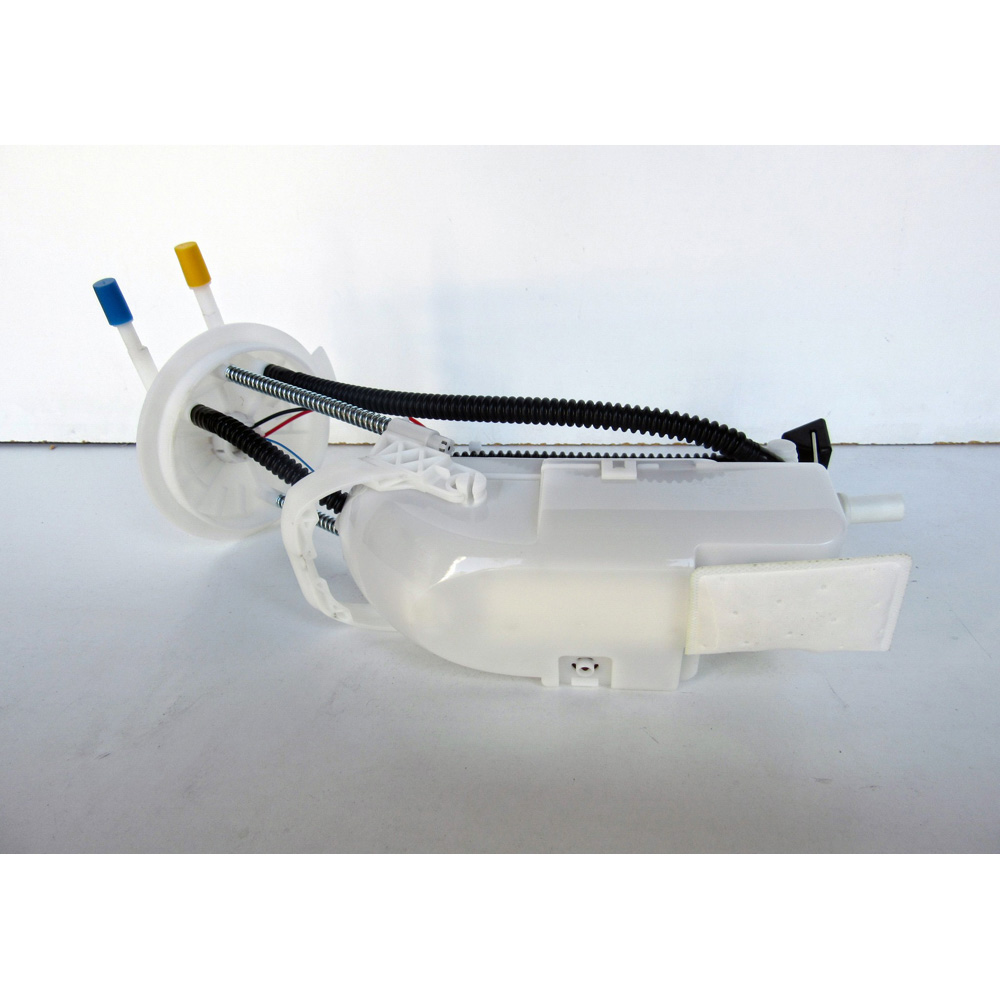 2004 Cadillac SRX Fuel Pump Assembly