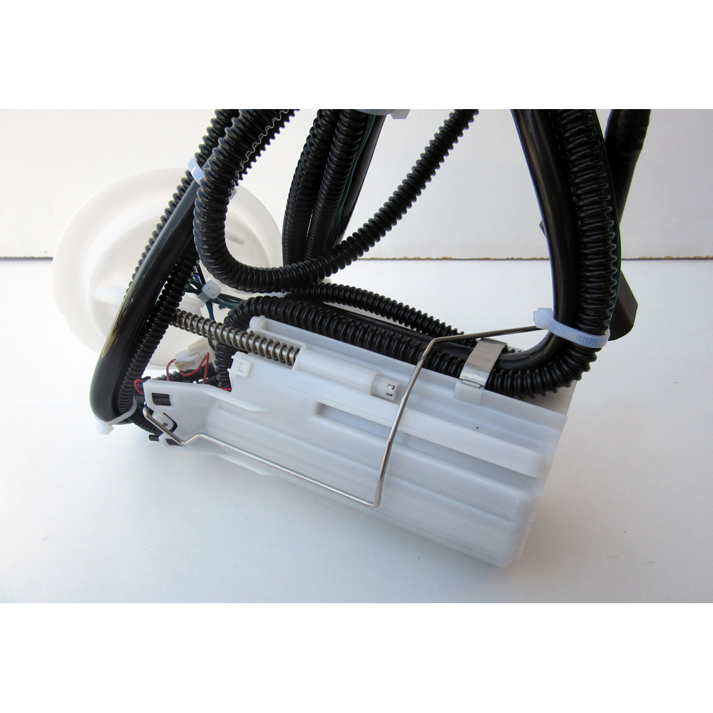 2004 Bmw 525 Fuel Pump Assembly