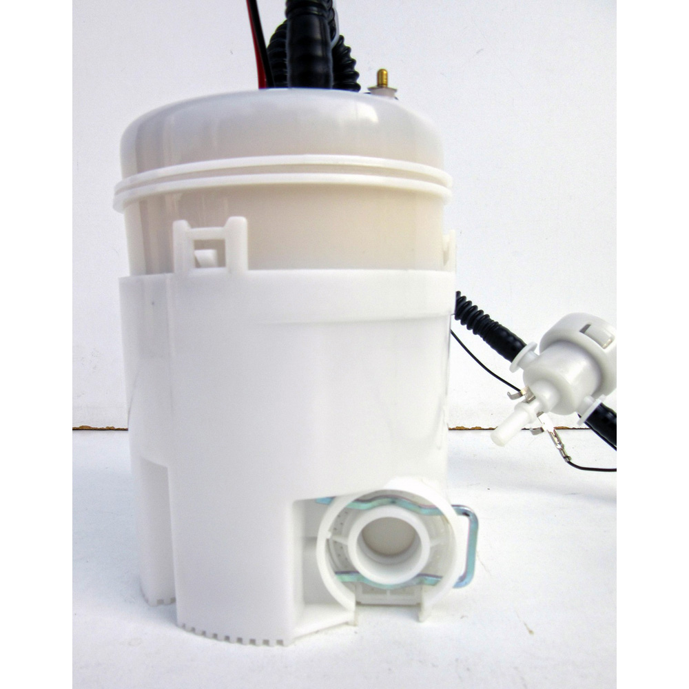 2012 Land Rover Range Rover Sport fuel pump assembly 