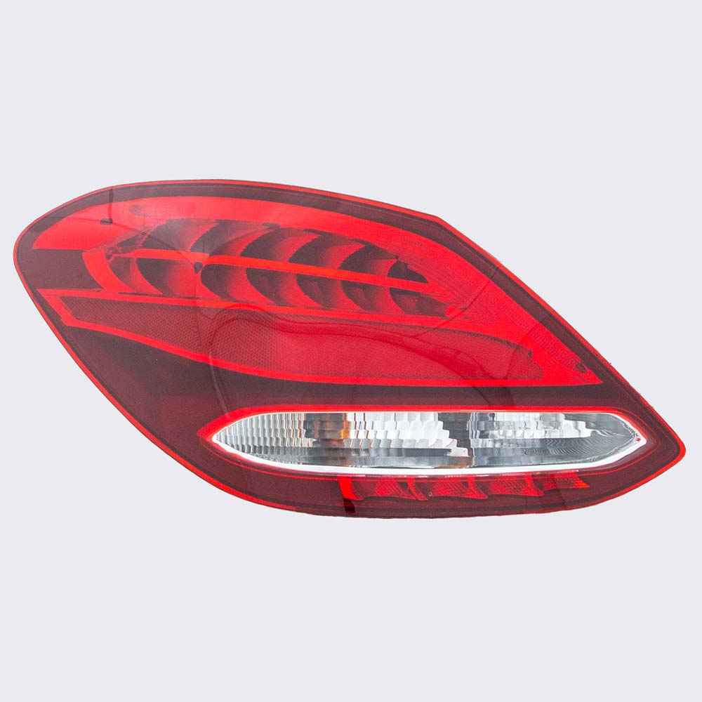 2015 Mercedes Benz C400 Tail Light Assembly