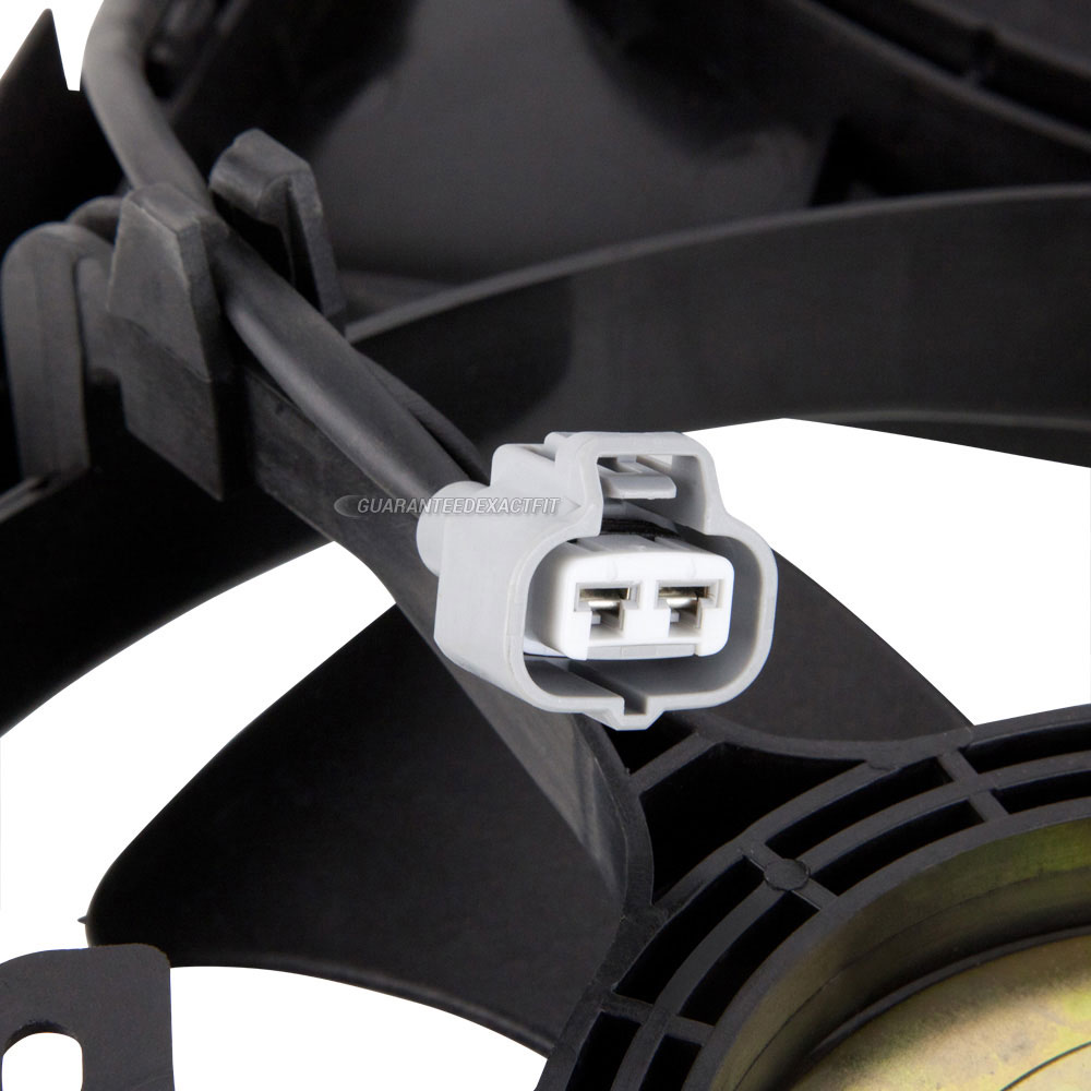 2003 Mitsubishi Lancer Cooling Fan Assembly