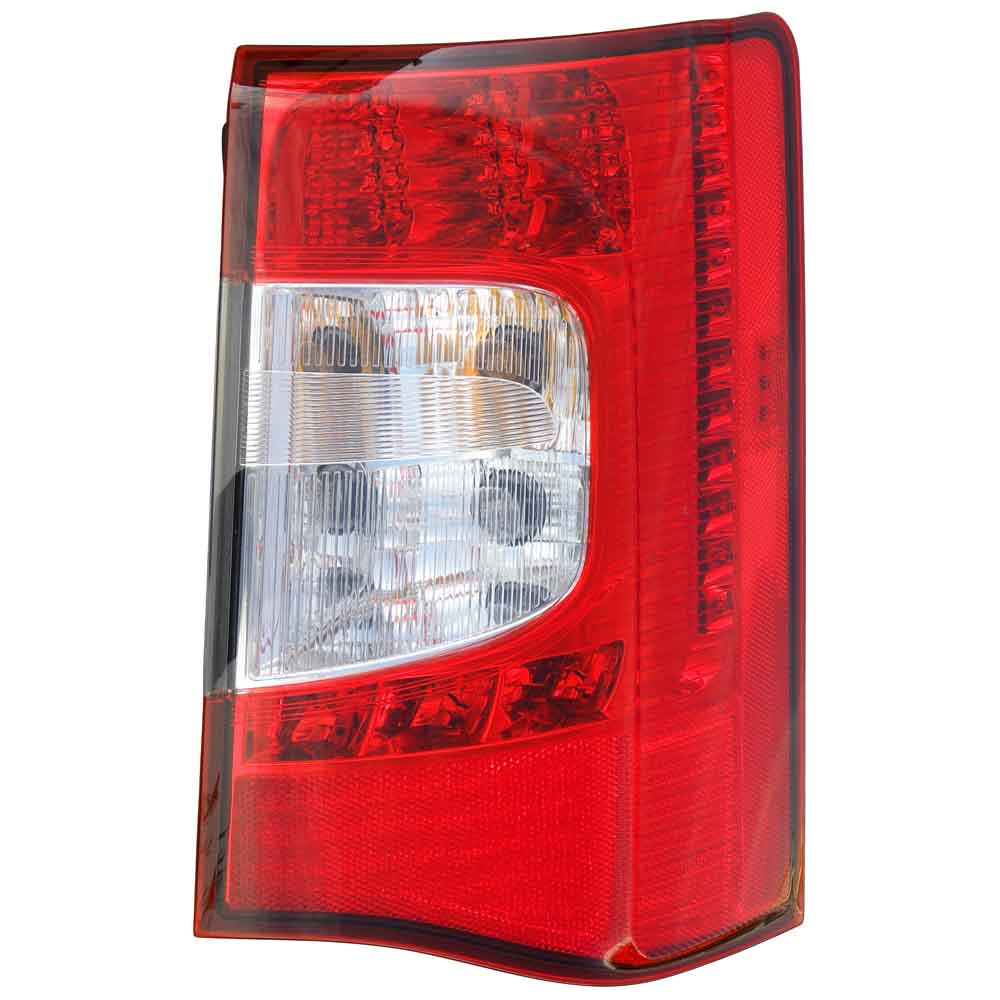 2012 Chrysler Town and Country Tail Light Assembly Pair