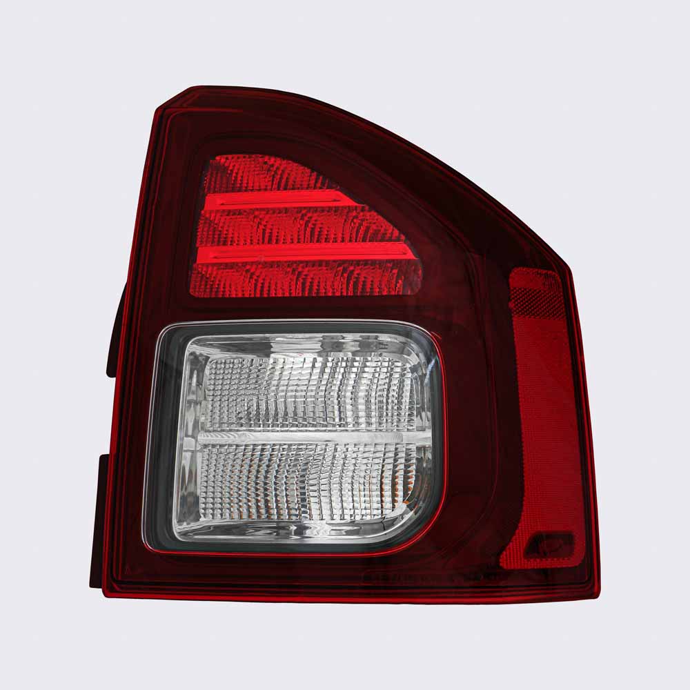 2014 Jeep Compass Tail Light Assembly Pair