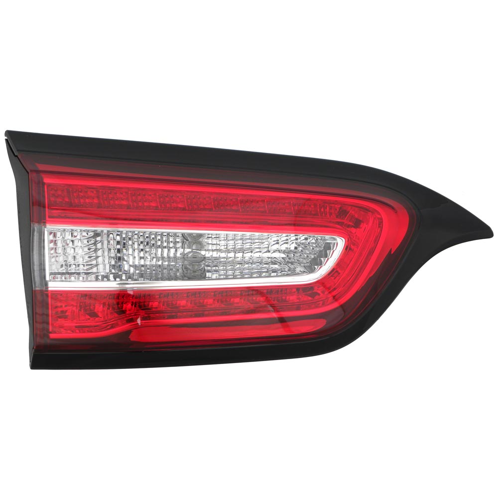 2015 Jeep Cherokee Tail Light Assembly Pair