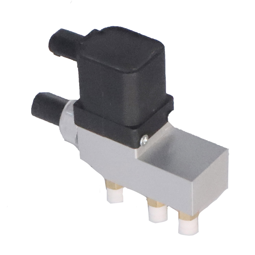 2007 Mercedes Benz E320 Air Suspension Solenoid Valve Unit