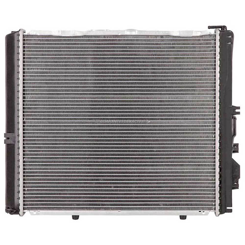 1987 Mercedes Benz 260E Radiator