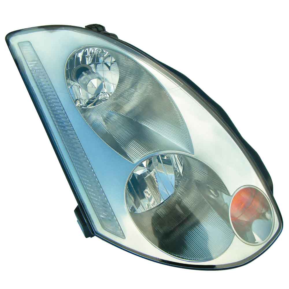 2004 Infiniti G35 Headlight Assembly Pair