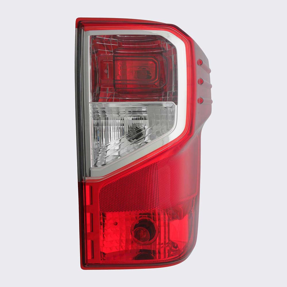 2017 Nissan Titan Tail Light Assembly Pair