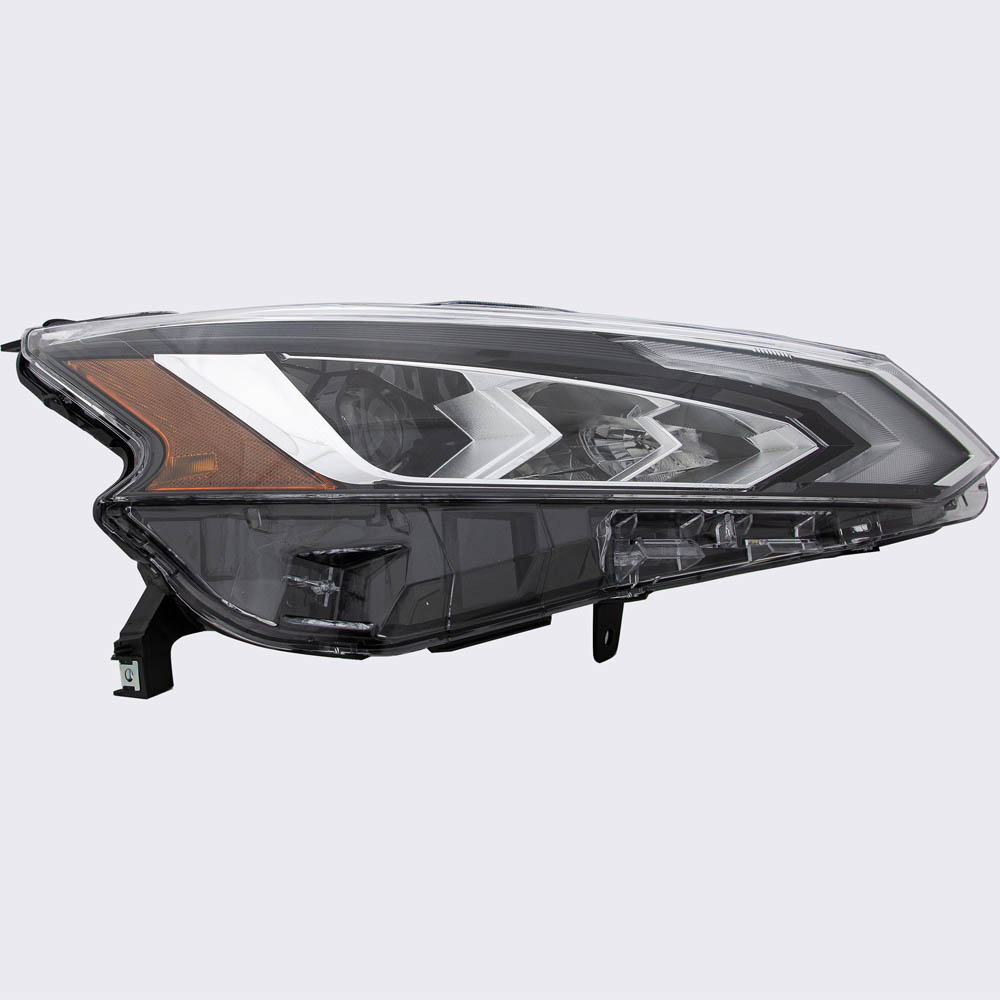 2019 Nissan Altima Headlight Assembly Pair