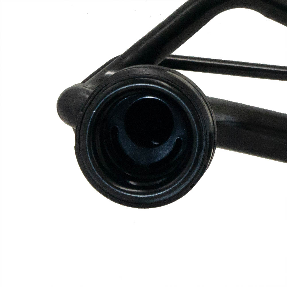 2004 Toyota Sienna Fuel Filler Neck