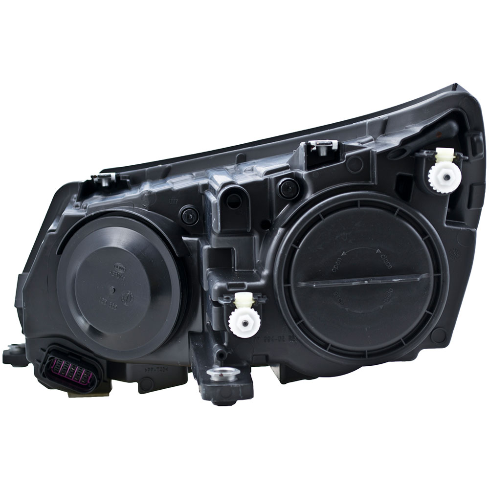 2012 Volkswagen Tiguan Headlight Assembly Right Passenger Side