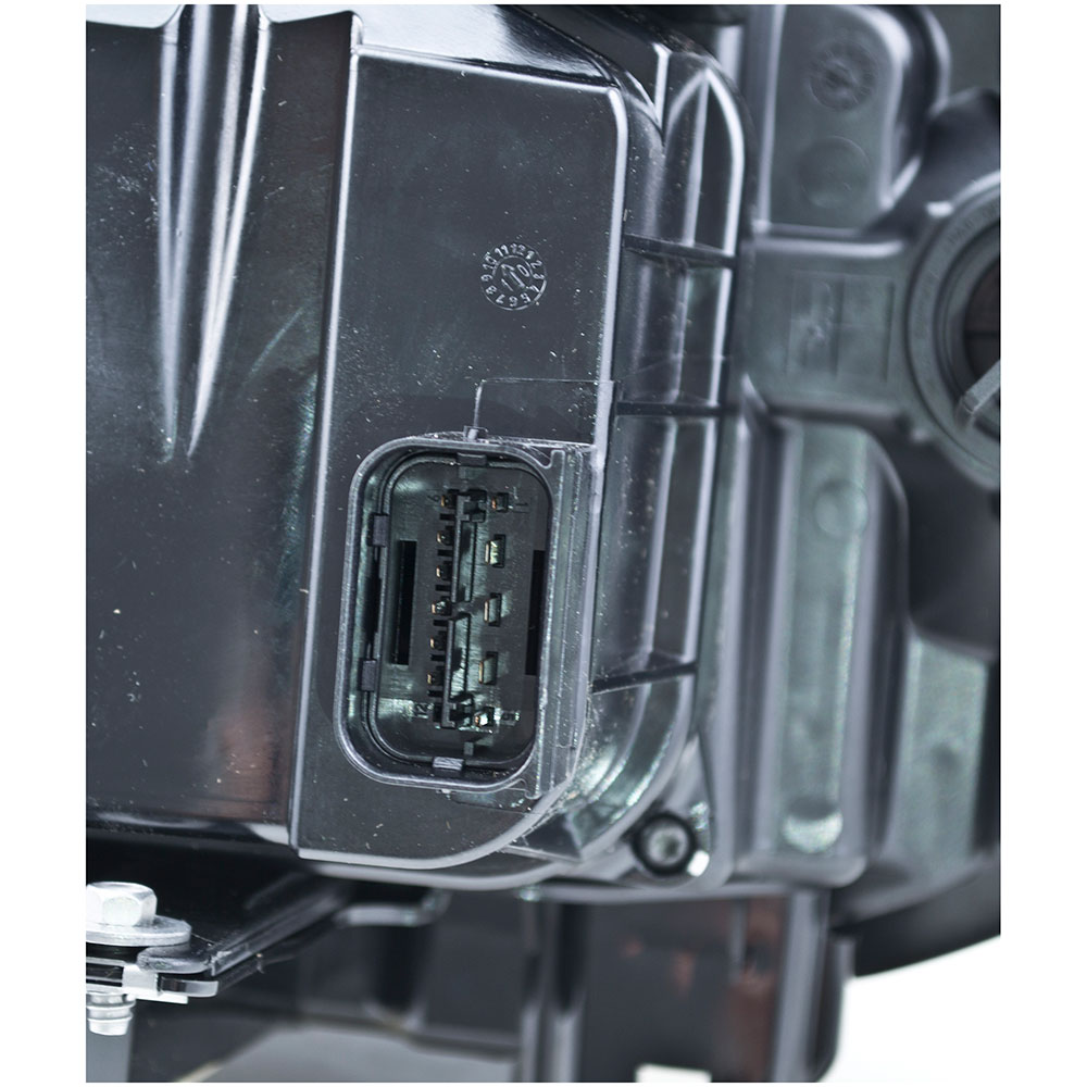 2006 BMW X5 Headlight Assembly Right Passenger Side - Non-Adaptive - Bi-Xenon with White Turn ...