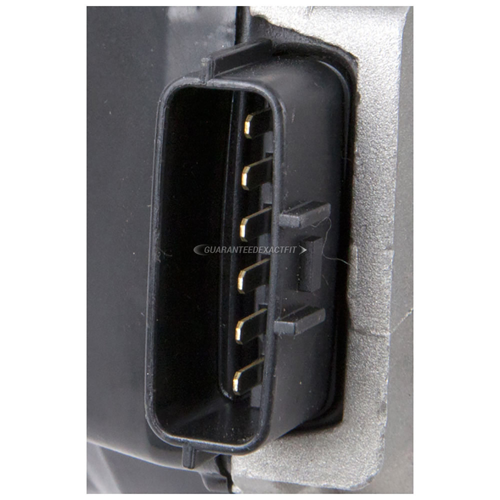 2001 Nissan Xterra Ignition Distributor 2.4L Engine 3200135 N