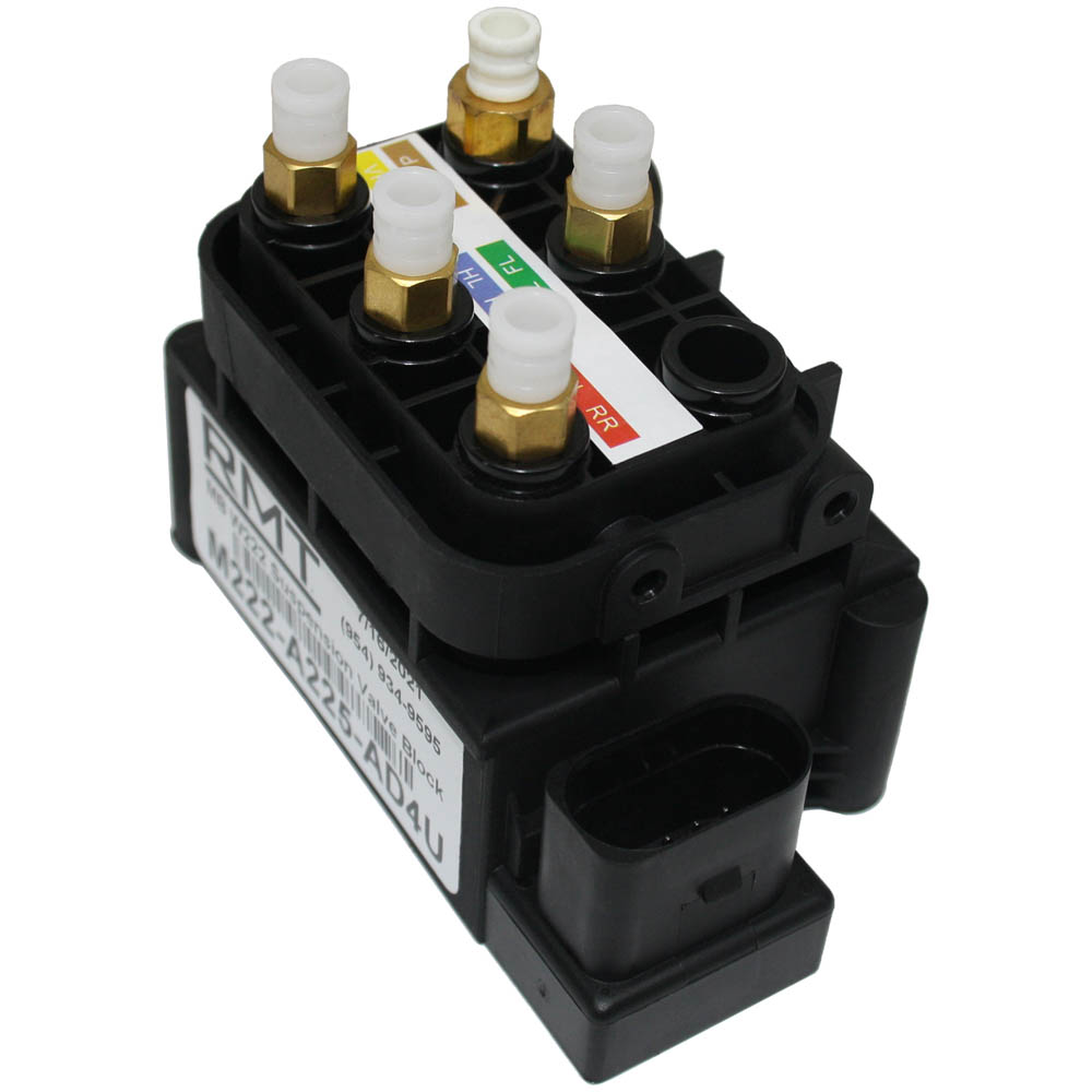 2015 Mercedes Benz C400 Air Suspension Solenoid Valve Unit