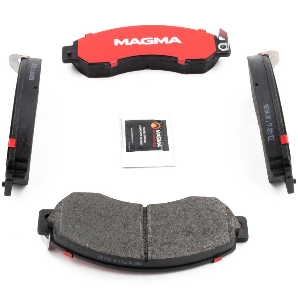 2000 Ud 1400 Brake Pad Set